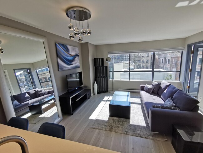 Photo - 410-1060 Alberni St Unit 410