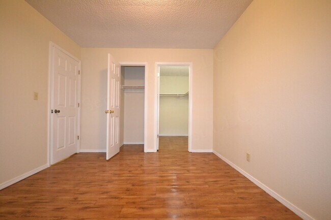 Photo - Buffalo Apartments (Bison Terrace) Unit 202