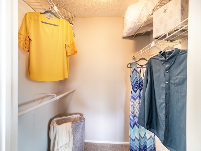 Walk In-closet
