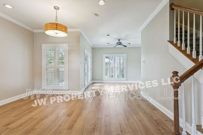 Photo - 3412 White St