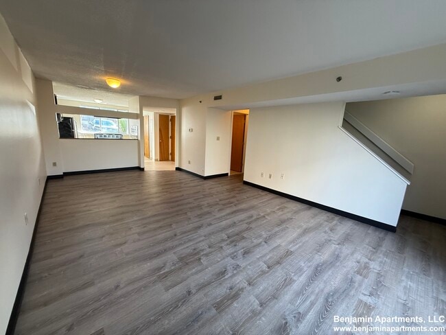 Photo - 152 North Beacon St Unit B2