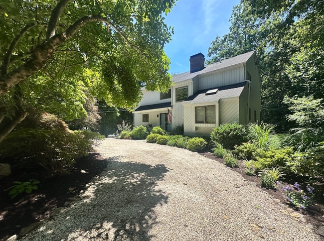 Photo - 19 Brookhill Ln