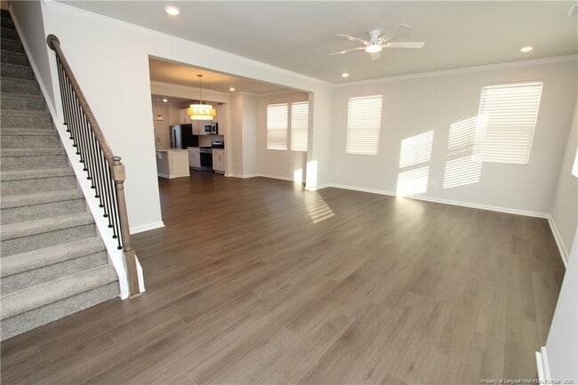 Photo - 510 Light Oak Wy