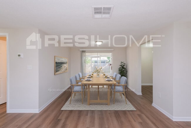 Photo - 7301 Moravian Dr