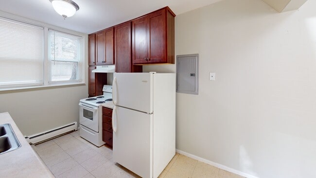 Photo - George & Stevens Apartments