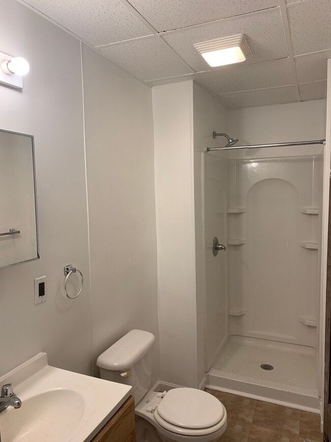 Photo - 1-2 Bedroom, 1st Floor, Yard, Laundry Option, West York SD