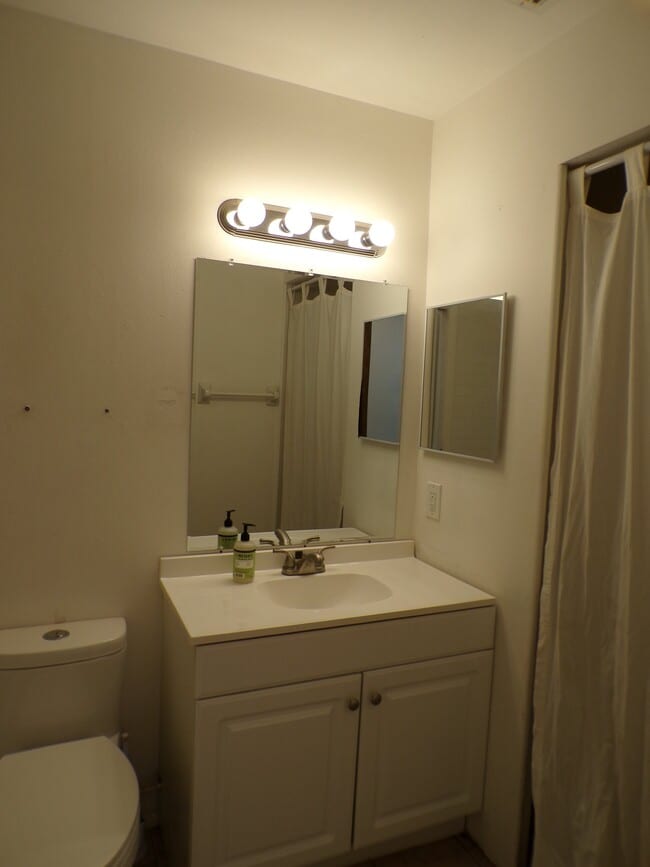 Photo - 1806 Marcia St Unit 6