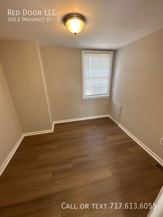 Photo - 248 E Prospect St Unidad 3