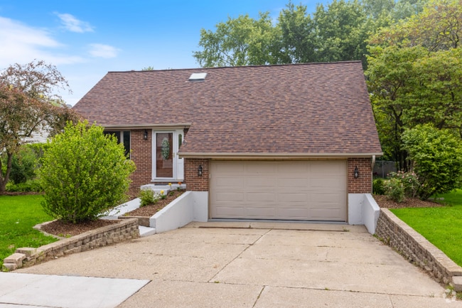 Building Photo - 13723 S Mallard Dr Rental