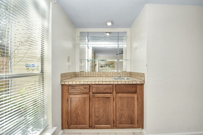 Photo - 15614 Barbarossa Dr