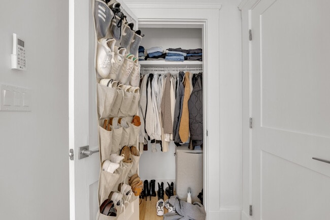 Photo - 22 Bradlee Rd