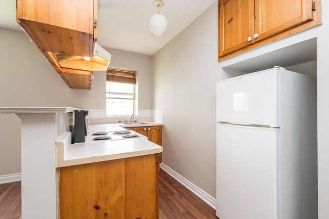 Photo - 83 Isabella St Unit 310