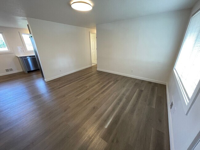 Photo - GARR01 Unidad 411 EASTFIELD DR.