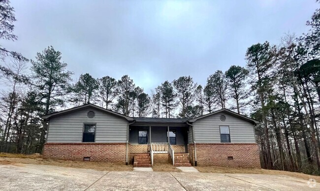 Building Photo - 811 Graham Rd Unit 811-A Rental
