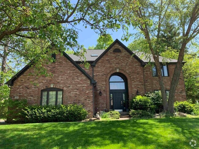 Building Photo - 18325 Forest Terrace Rental
