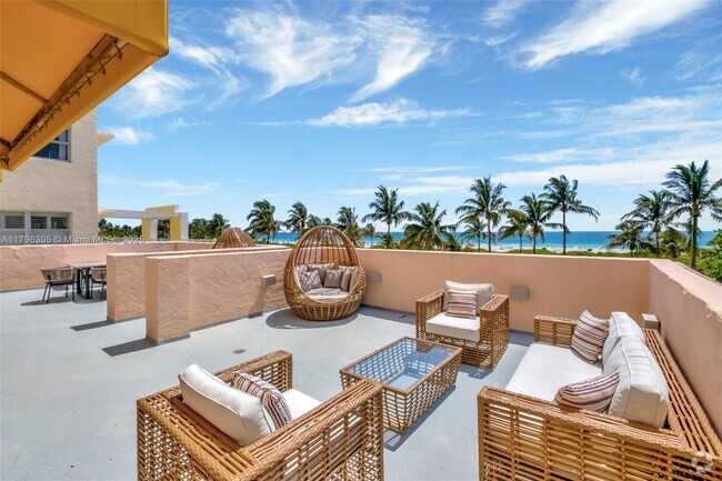 Building Photo - 834 Ocean Dr Unit 402 Rental
