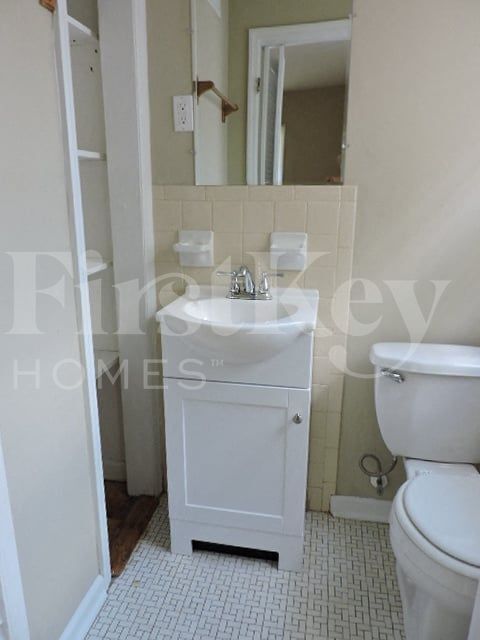 Photo - 1458 S White Station Rd