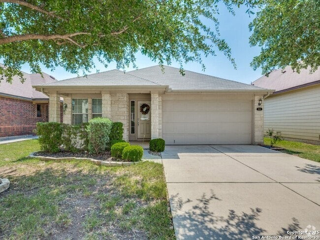 Building Photo - 9134 Canter Horse Rental