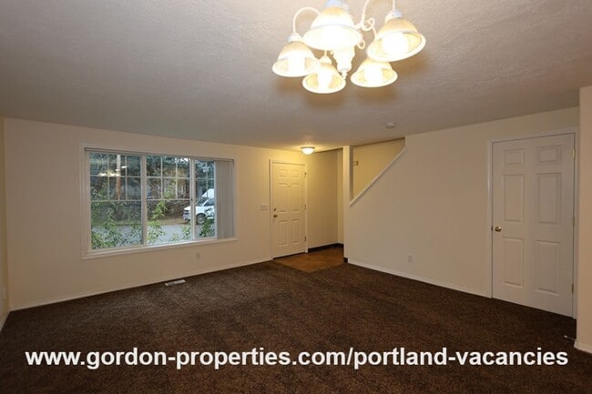 5254 SE 73rd Ave