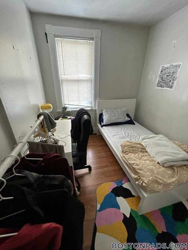 Photo - 273 Cardinal Medeiros Ave Unidad 1