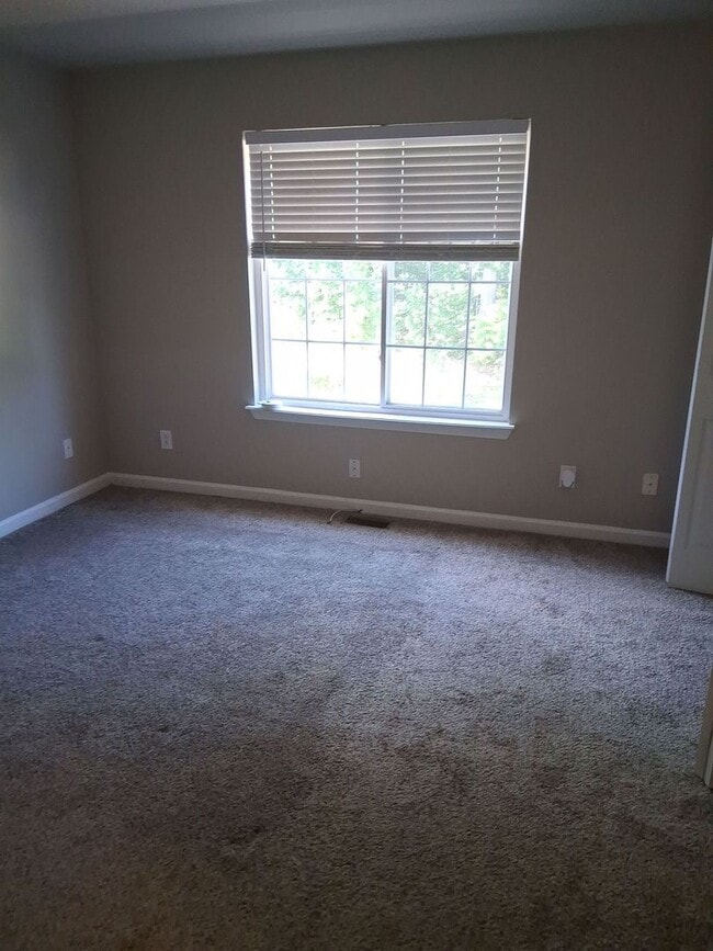 Photo - Charming 3-bedroom, 1.5-bath home offering 1,072 square feet