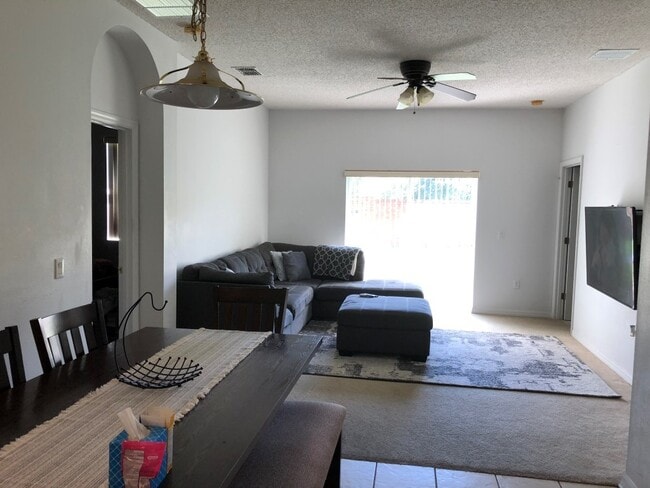 Building Photo - Fantastic Lake Nona area 4 B/2B Home ~ New...