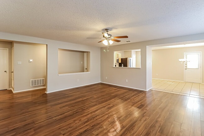 Photo - 3457 Bandera Ranch Rd