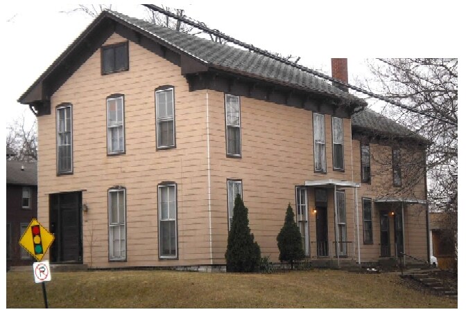 Photo - 920 N 9th St Apartments
