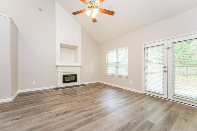 Photo - 4265 Wesley Hall Dr