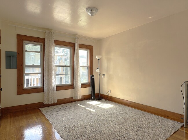 Photo - 3965 Washington St Unidad 3L