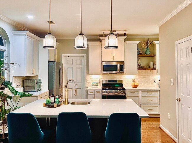 Photo - 10509 Old Bridge Ln