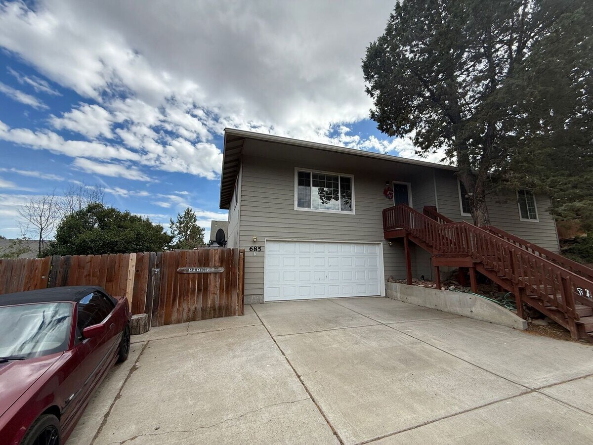 3 Bedroom / 2 Bathroom House on Cult-asac ... - 3 Bedroom / 2 Bathroom House on Cult-asac ...