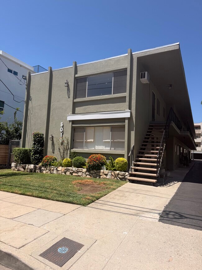 5019 Klump Ave Unit Front view