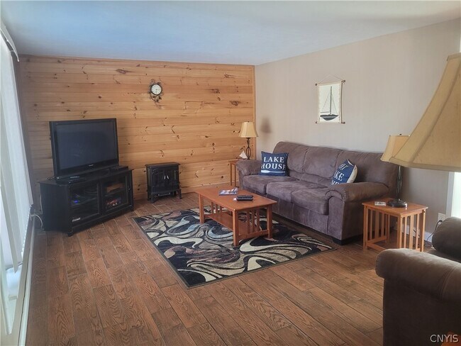 Photo - 2 S Rainbow Shores Rd