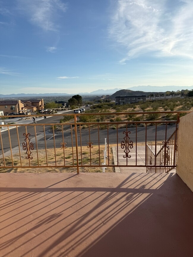 Photo - 16321 Siskiyou Rd Unidad 6