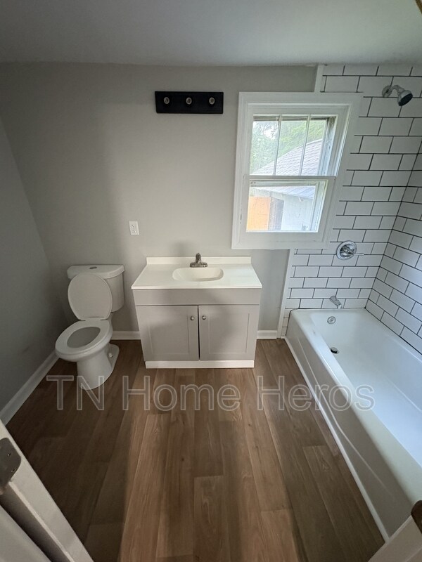 Photo - 5247 McIntyre Rd