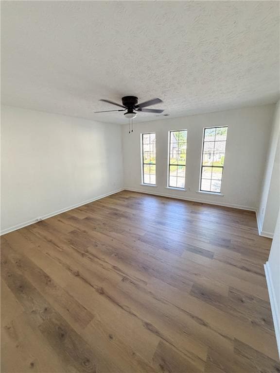 Photo - 869 Heritage Oaks Dr