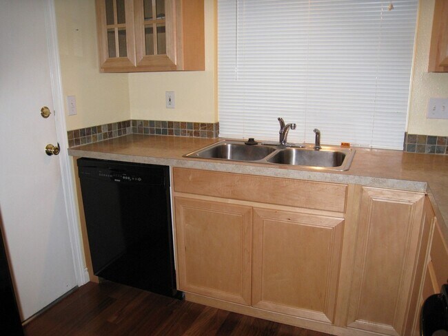 Photo - GERJ02 Unit 18131