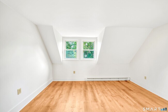 Photo - 45 Pine St
