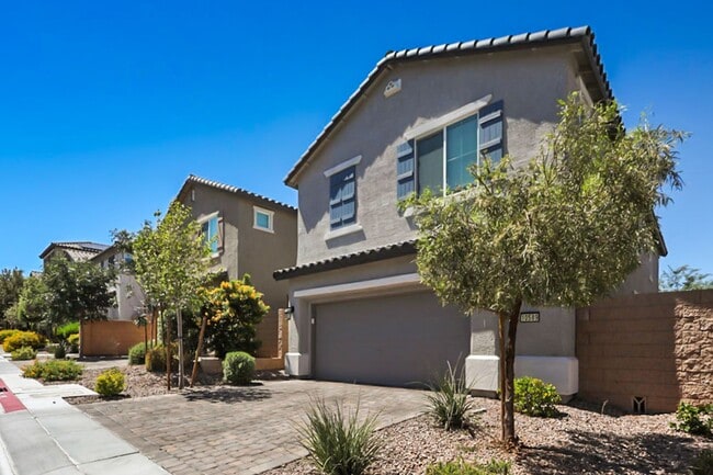 Photo - Skye Canyon Beauty With 3 Beds And A Loft