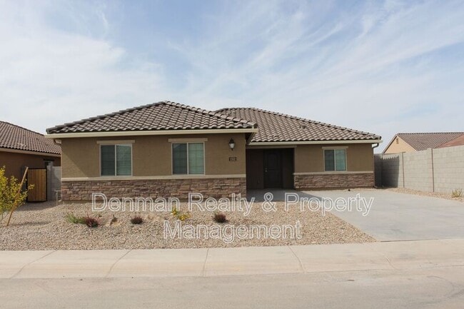 Building Photo - 1552 E Inouye Dr