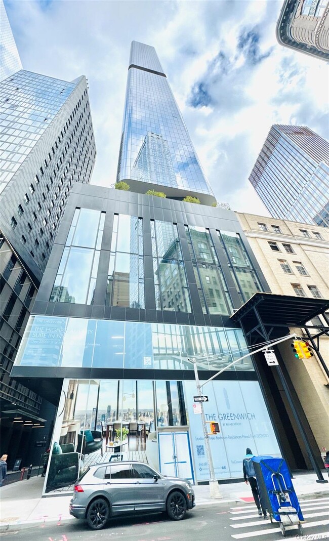Building Photo - 125 Greenwich St Unit 28B