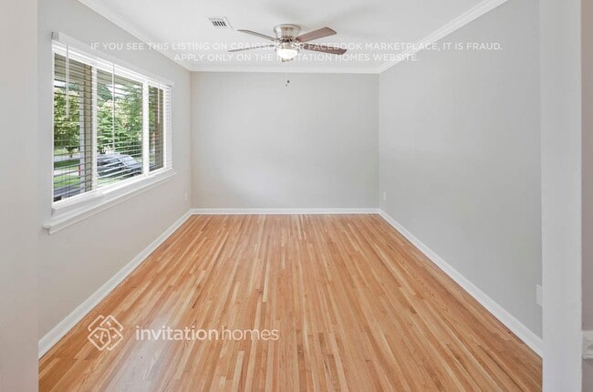 Photo - 5917 Olinda St