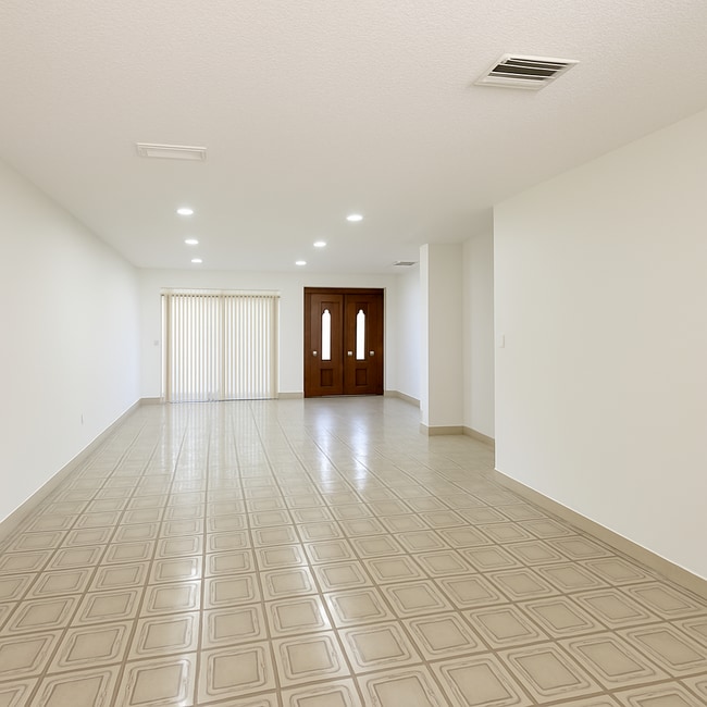 Photo - 9972 SW 4th St