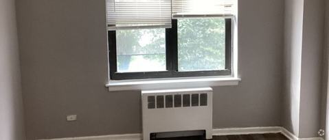Building Photo - 7702 S Jeffery Blvd Rental