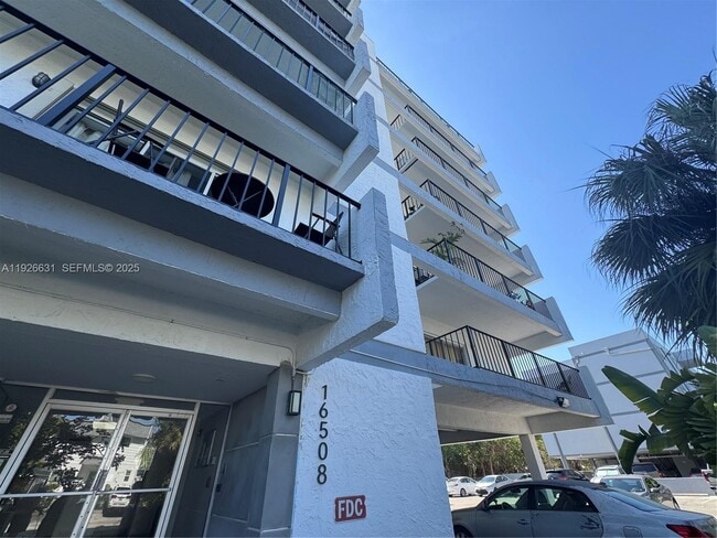 Photo - 16508 NE 26th Ave Unit 201