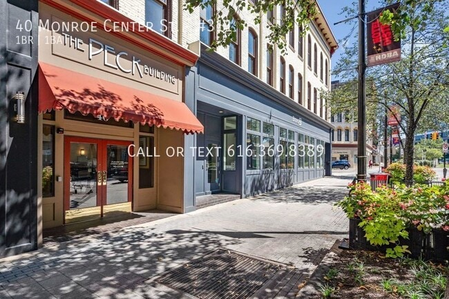 Photo - 40 Monroe Center St NW Unit #311