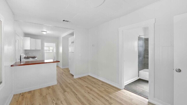 Photo - 2026 22nd St S