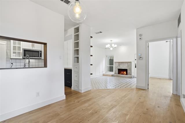 Building Photo - 5616 Preston Oaks Rd Unit 1601