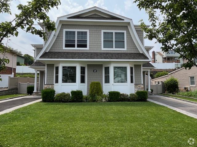 Building Photo - 45 Linwood Rd N Rental